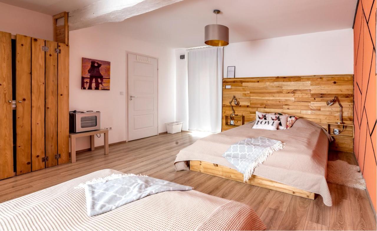 Szent Gyoergy Kuria Bed & Breakfast Kisharsany ภายนอก รูปภาพ